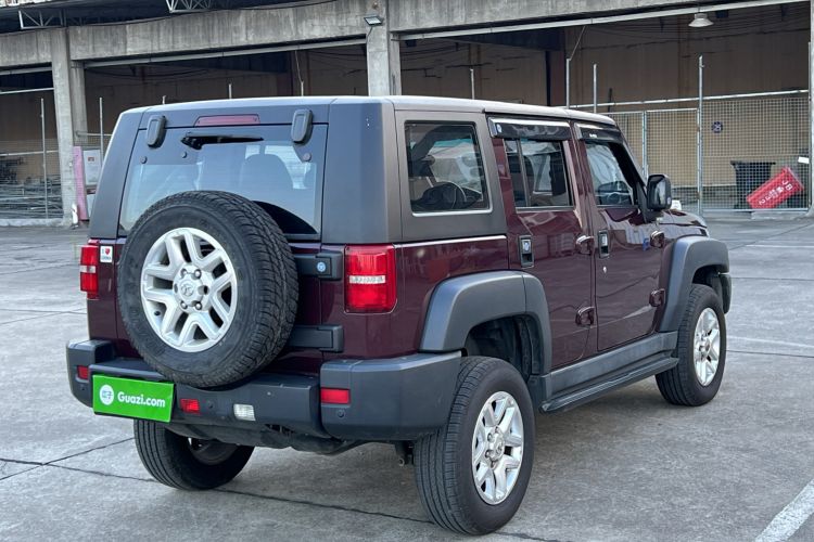 Used BAIC Off-Road BJ40 2016 40L 2.0T Manual All-Wheel Drive Prestige Edition Rear Right 45 Deg