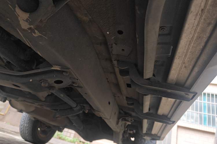 Used BAIC Off-Road BJ40 2016 40L 2.3T Manual All-Wheel Drive Prestige Edition Chassis Front Left