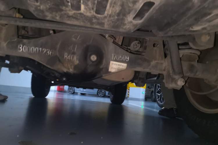 Used BAIC Off-Road BJ40 2016 40L 2.3T Automatic Two-Wheel Drive Luxury Edition Chassis Rear