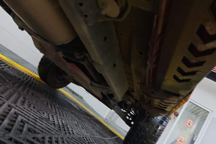 Used BAIC Off-Road BJ40 2016 2.3T Automatic Four-Wheel Drive Premium Edition Chassis Rear Right
