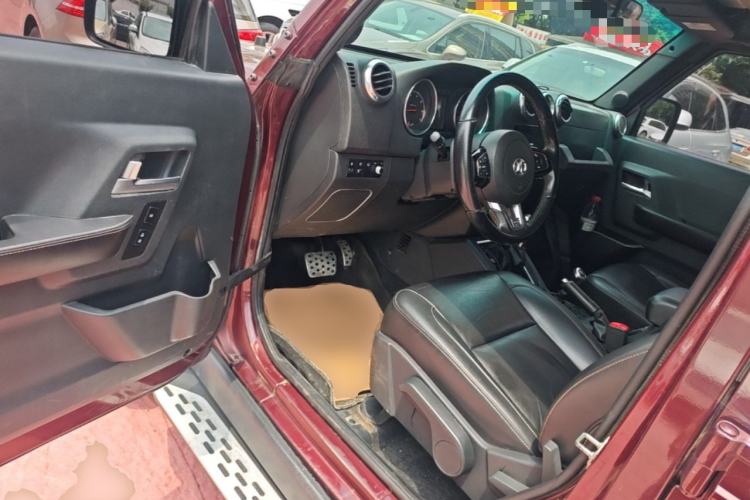 Used BAIC Off-Road BJ40 2016 40L 2.3T Automatic All-Wheel Drive Premium Edition Driver Seat
