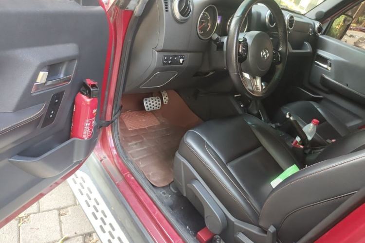 Used BAIC Off-Road BJ40 2016 40L 2.3T Automatic All-Wheel Drive Premium Edition Driver Seat