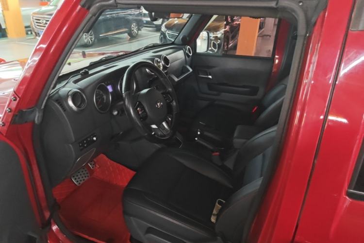 Used BAIC Off-Road BJ40 2016 40L 2.3T Automatic All-Wheel Drive Premium Edition Driver Seat