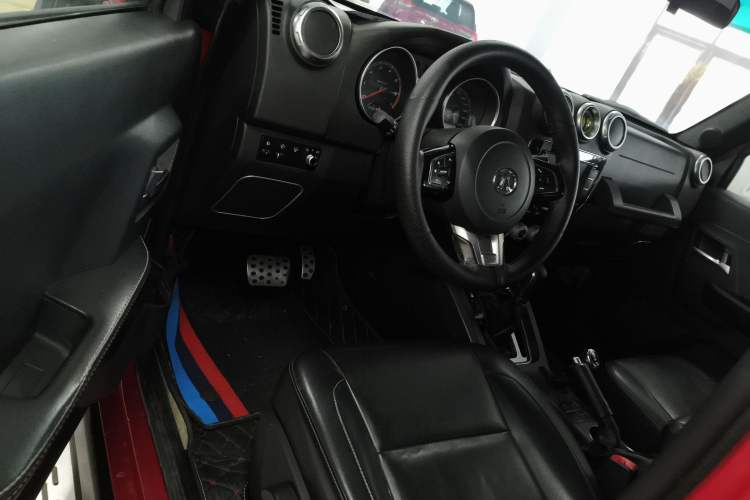 Used BAIC Off-Road BJ40 2016 40L 2.3T Automatic All-Wheel Drive Premium Edition Driver Seat