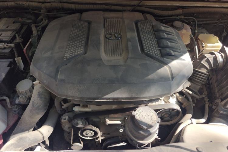 Used BAIC Off-Road BJ40 2016 40L 2.3T Manual All-Wheel Drive Prestige Edition Engine Bay