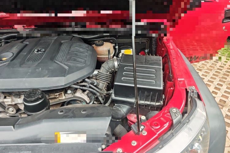 Used BAIC Off-Road BJ40 2016 40L 2.3T Automatic All-Wheel Drive Premium Edition Engine Bay Left