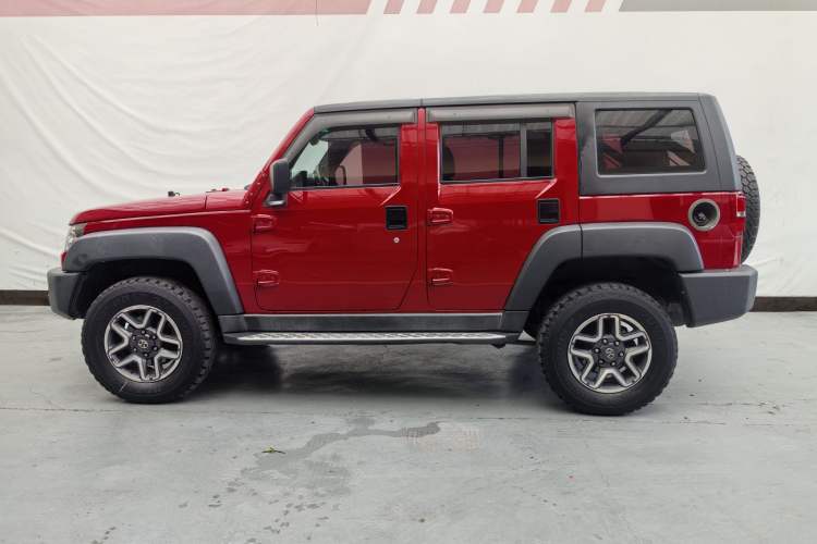 Used BAIC Off-Road BJ40 2016 40L 2.3T Automatic All-Wheel Drive Premium Edition Exterior 12