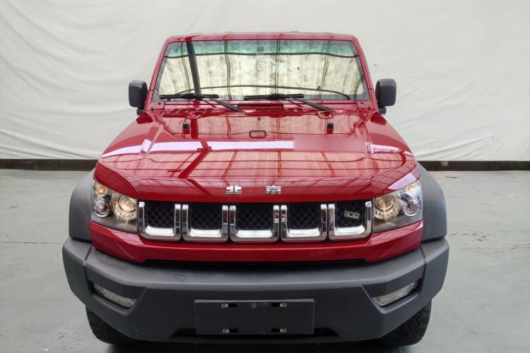 Used BAIC Off-Road BJ40 2016 40L 2.3T Automatic All-Wheel Drive Premium Edition Exterior 3