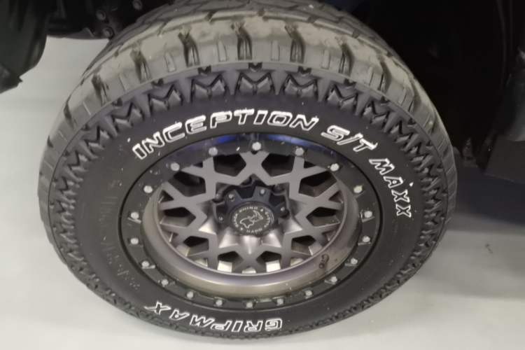 Used BAIC Off-Road BJ40 2016 40L 2.3T Automatic All-Wheel Drive Premium Edition Exterior 4