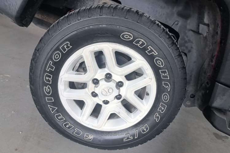 Used BAIC Off-Road BJ40 2016 40L 2.0T Manual All-Wheel Drive Prestige Edition Exterior 5