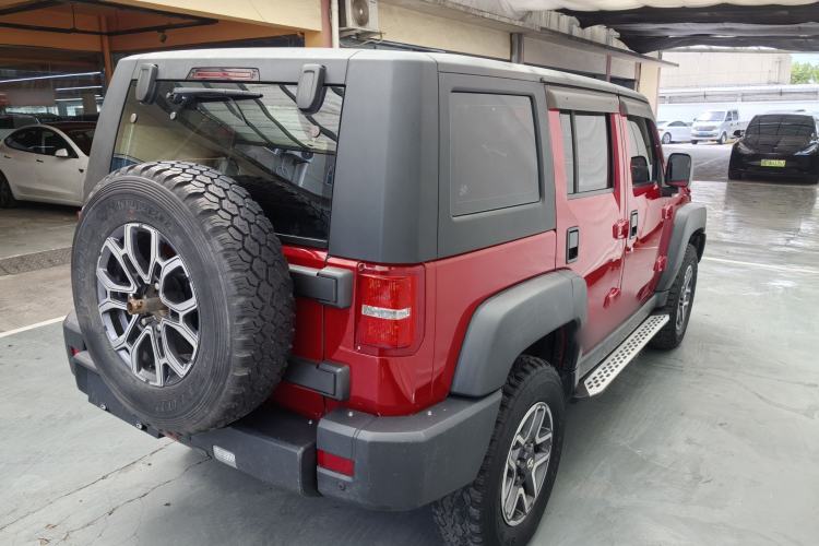 Used BAIC Off-Road BJ40 2016 40L 2.3T Automatic All-Wheel Drive Premium Edition Exterior 9