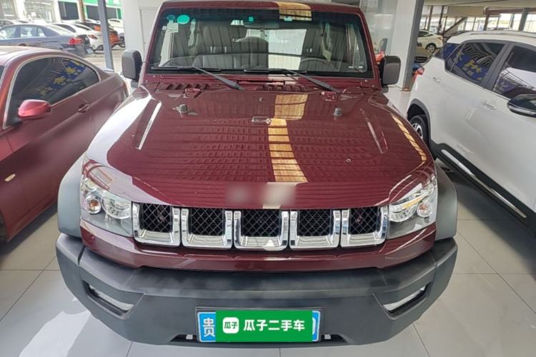 Used BAIC Off-Road BJ40 2016 2.0T Manual Four-Wheel Drive Prestige Edition Front