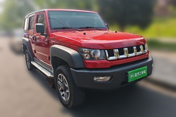 Used BAIC Off-Road BJ40 2016 40L 2.3T Automatic All-Wheel Drive Premium Edition Front Right 45 Deg