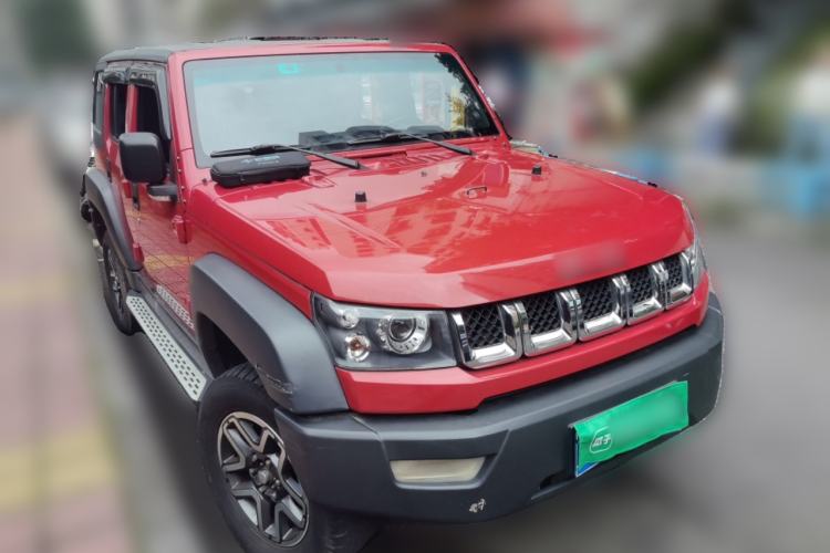 Used BAIC Off-Road BJ40 2016 40L 2.3T Automatic All-Wheel Drive Premium Edition Front Right 45 Deg