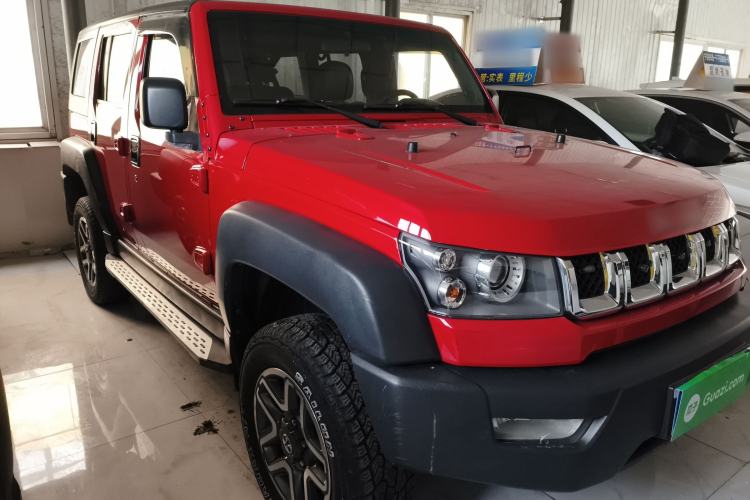 Used BAIC Off-Road BJ40 2016 40L 2.3T Automatic All-Wheel Drive Premium Edition Front Right 45 Deg