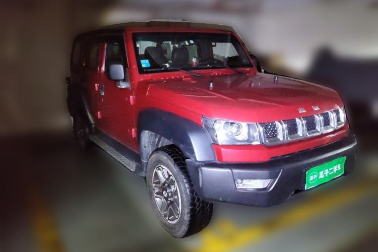 Used BAIC Off-Road BJ40 2016 40L 2.3T Automatic All-Wheel Drive Premium Edition Front Right 45 Deg