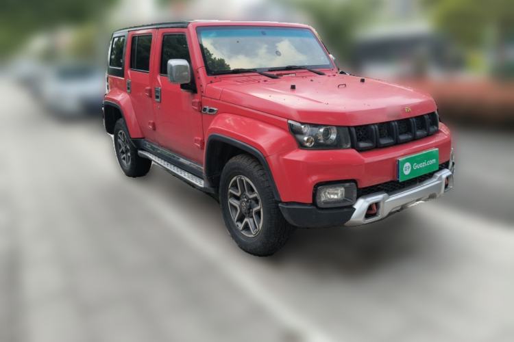 Used BAIC Off-Road BJ40 2016 40L 2.3T Automatic All-Wheel Drive Premium Edition Front Right 45 Deg