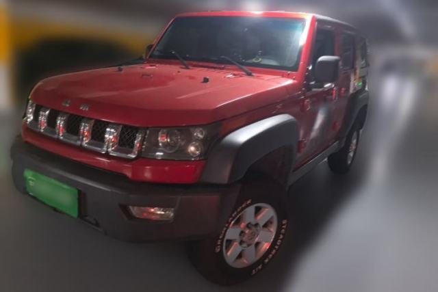 Used BAIC Off-Road BJ40 2016 40L 2.3T Automatic Two-Wheel Drive Luxury Edition