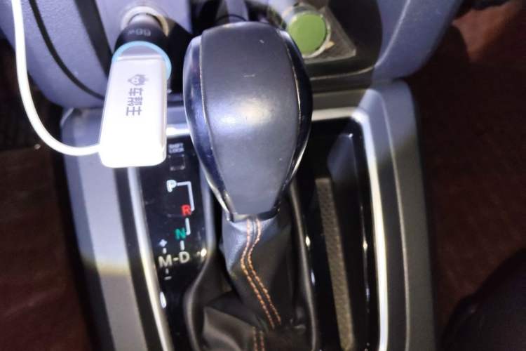 Used BAIC Off-Road BJ40 2016 40L 2.3T Automatic All-Wheel Drive Premium Edition Gear Lever