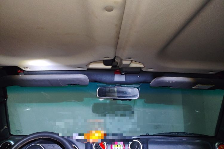 Used BAIC Off-Road BJ40 2016 40L 2.3T Automatic All-Wheel Drive Premium Edition Headliner