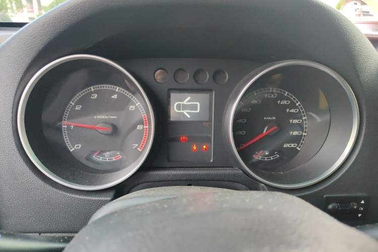 Used BAIC Off-Road BJ40 2016 40L 2.3T Automatic All-Wheel Drive Premium Edition Instrument Cluster