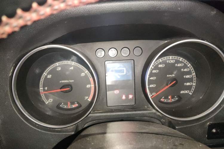 Used BAIC Off-Road BJ40 2016 40L 2.3T Automatic All-Wheel Drive Premium Edition Instrument Cluster