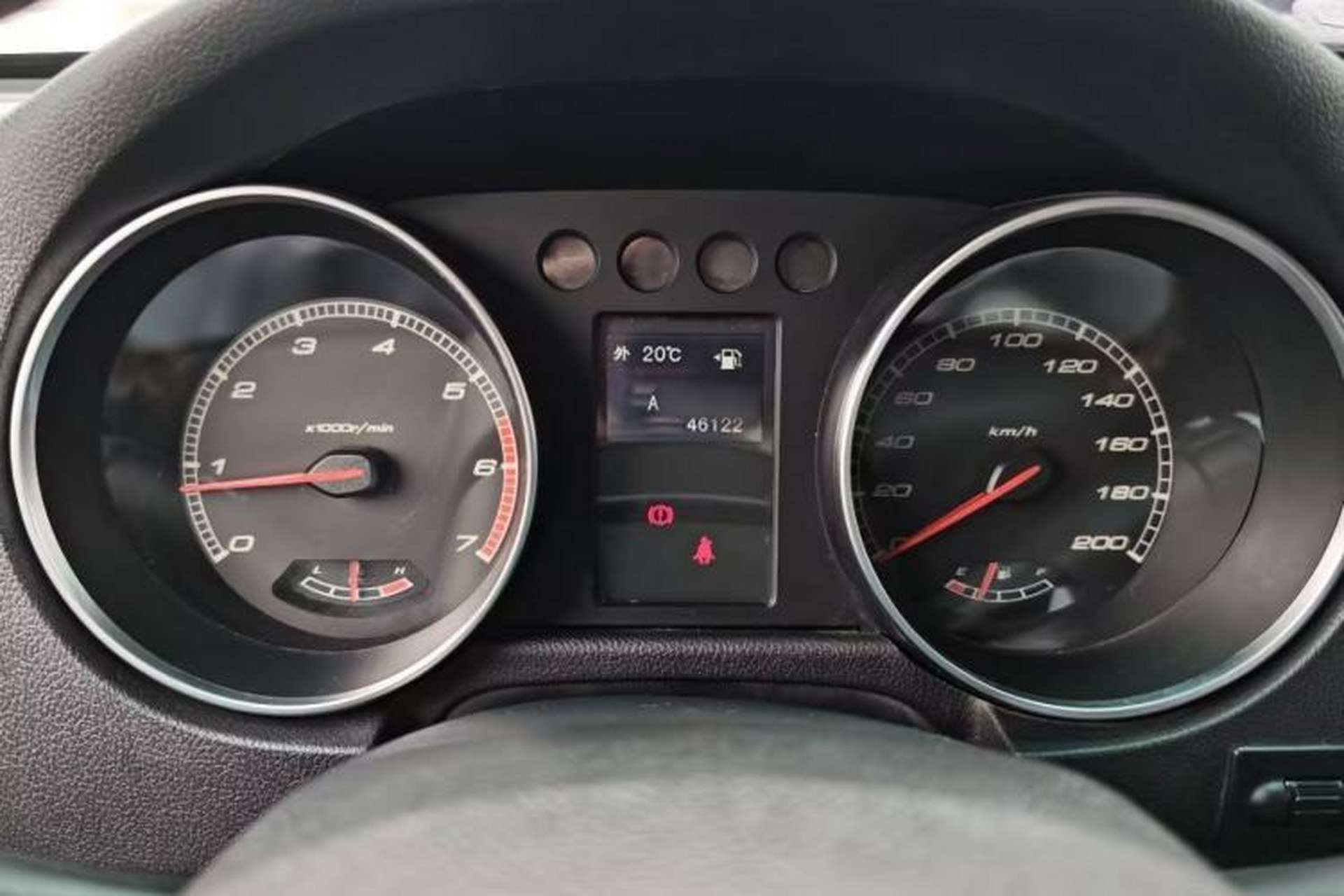Used BAIC Off-Road BJ40 2016 40L 2.0T Manual All-Wheel Drive Prestige Edition Instrument Cluster