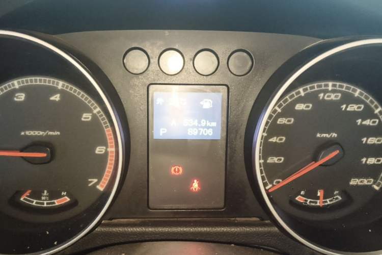 Used BAIC Off-Road BJ40 2016 40L 2.3T Automatic All-Wheel Drive Premium Edition Instrument Cluster