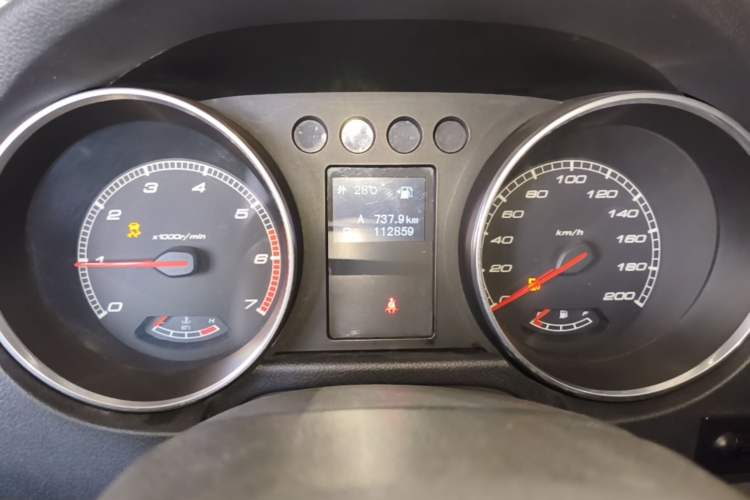 Used BAIC Off-Road BJ40 2016 40L 2.3T Automatic All-Wheel Drive Premium Edition Instrument Cluster