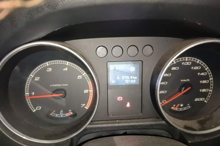 Used BAIC Off-Road BJ40 2016 40L 2.3T Automatic All-Wheel Drive Premium Edition Instrument Cluster