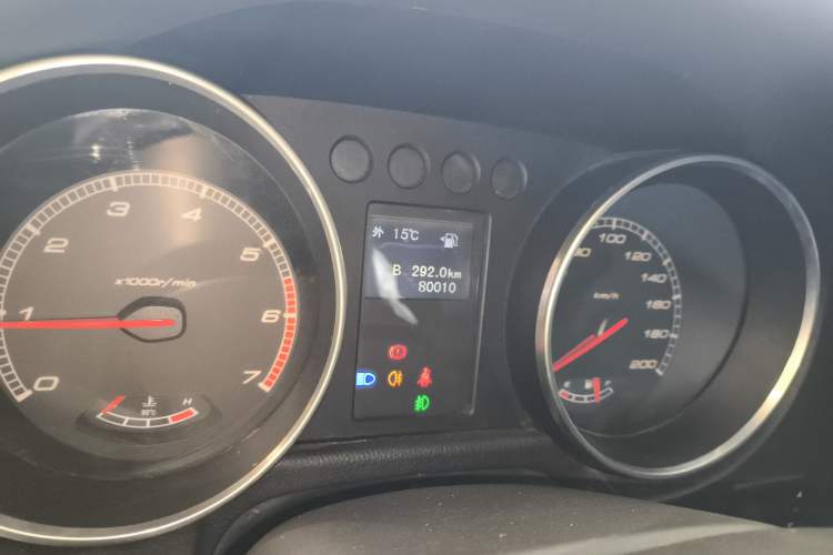 Used BAIC Off-Road BJ40 2016 40L 2.0T Manual All-Wheel Drive Prestige Edition Instrument Cluster