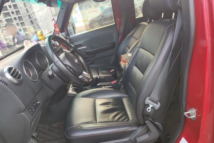 Used BAIC Off-Road BJ40 2016 40L 2.3T Automatic All-Wheel Drive Premium Edition Left Front Seat