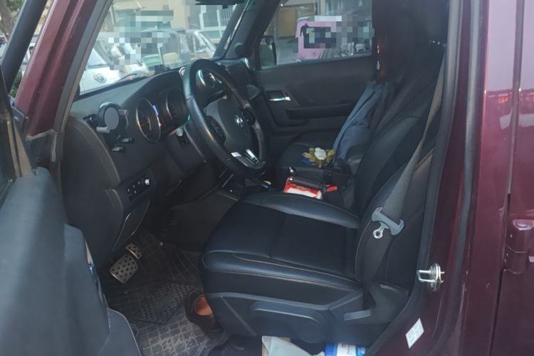 Used BAIC Off-Road BJ40 2016 40L 2.3T Automatic All-Wheel Drive Premium Edition Left Front Seat