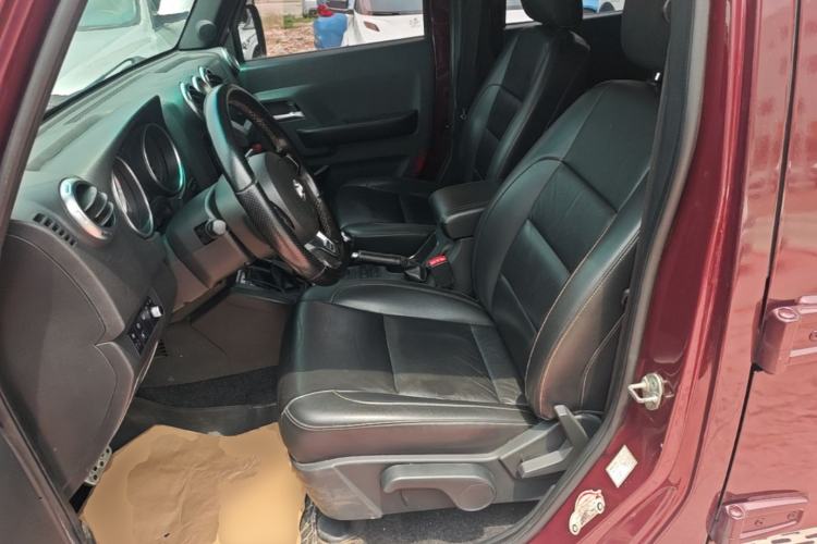 Used BAIC Off-Road BJ40 2016 40L 2.3T Automatic All-Wheel Drive Premium Edition Left Front Seat