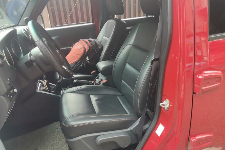 Used BAIC Off-Road BJ40 2016 40L 2.3T Automatic All-Wheel Drive Premium Edition Left Front Seat
