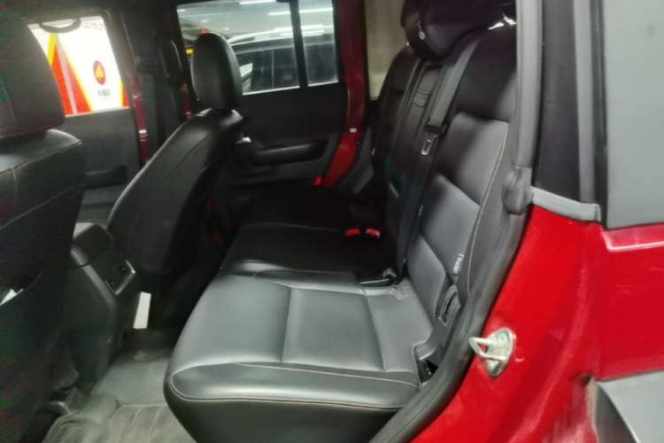 Used BAIC Off-Road BJ40 2016 40L 2.3T Automatic All-Wheel Drive Premium Edition Left Rear Seat