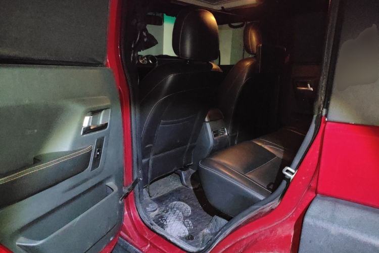 Used BAIC Off-Road BJ40 2016 40L 2.3T Automatic All-Wheel Drive Premium Edition Left Rear Seat