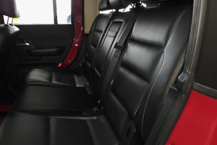 Used BAIC Off-Road BJ40 2016 40L 2.3T Automatic All-Wheel Drive Premium Edition Left Rear Seat