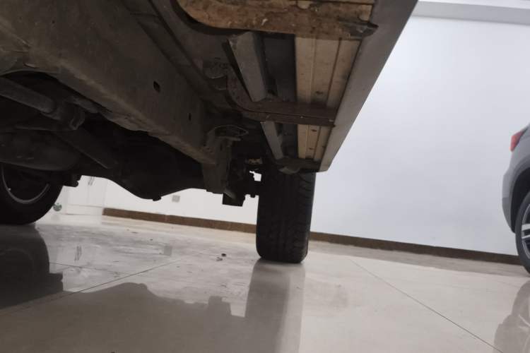 Used BAIC Off-Road BJ40 2016 40L 2.3T Automatic All-Wheel Drive Premium Edition Left Side Sill