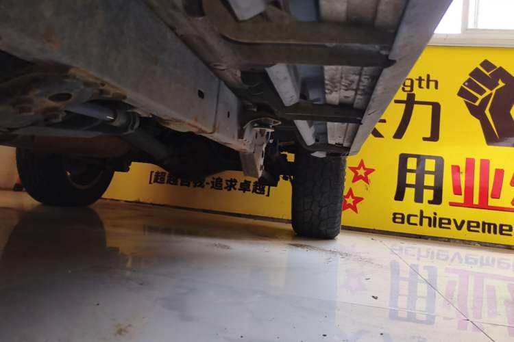 Used BAIC Off-Road BJ40 2016 40L 2.3T Automatic All-Wheel Drive Premium Edition Left Side Sill
