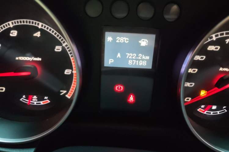 Used BAIC Off-Road BJ40 2016 2.3T Automatic Four-Wheel Drive Premium Edition Odometer Close Up
