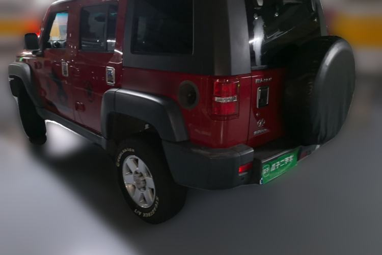 Used BAIC Off-Road BJ40 2016 40L 2.3T Automatic Two-Wheel Drive Luxury Edition Rear Left 45 Deg