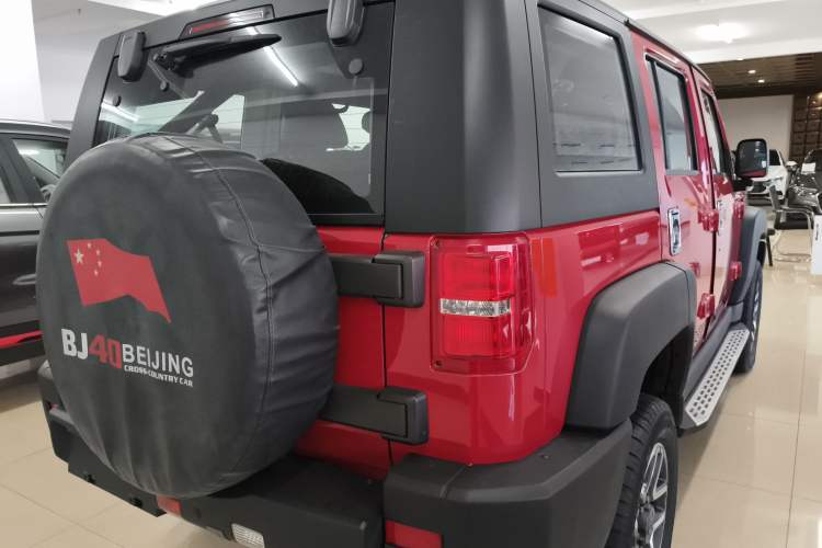 Used BAIC Off-Road BJ40 2016 40L 2.3T Automatic All-Wheel Drive Premium Edition Rear Right 45 Deg