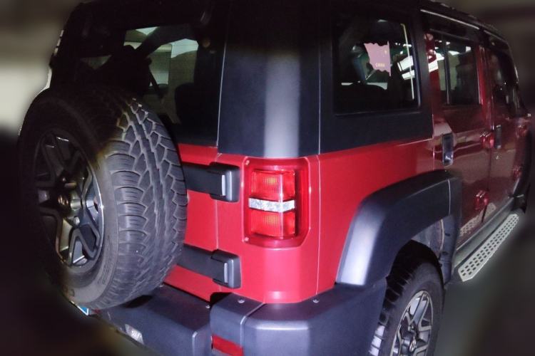 Used BAIC Off-Road BJ40 2016 40L 2.3T Automatic All-Wheel Drive Premium Edition Rear Right 45 Deg