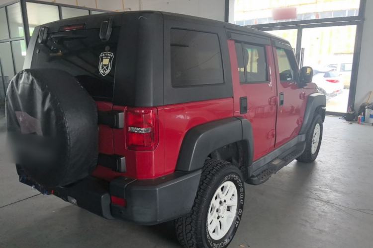 Used BAIC Off-Road BJ40 2016 40L 2.0T Manual All-Wheel Drive Prestige Edition Rear Right 45 Deg