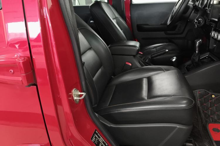 Used BAIC Off-Road BJ40 2016 40L 2.3T Automatic All-Wheel Drive Premium Edition Right Front Seat