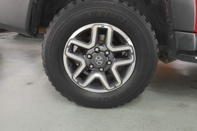 Used BAIC Off-Road BJ40 2016 40L 2.3T Automatic All-Wheel Drive Premium Edition Right Rear Wheel Hub