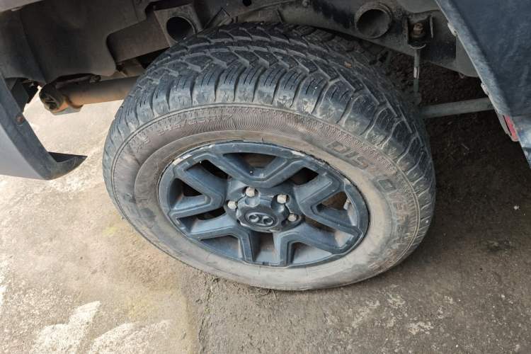 Used BAIC Off-Road BJ40 2016 40L 2.3T Automatic All-Wheel Drive Premium Edition Right Rear Wheel Hub