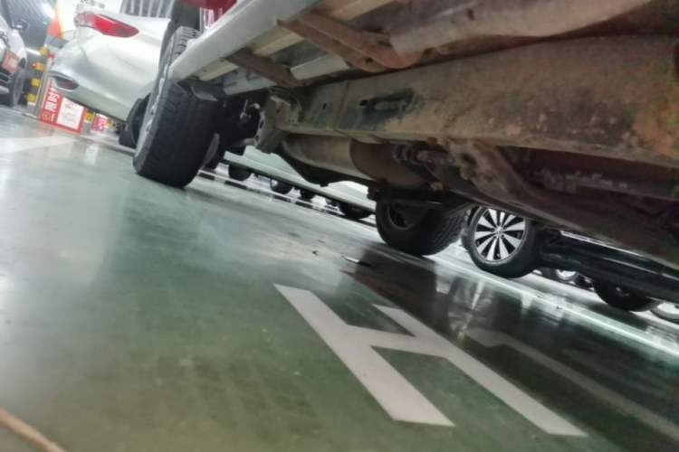 Used BAIC Off-Road BJ40 2016 40L 2.3T Automatic All-Wheel Drive Premium Edition Right Side Sill