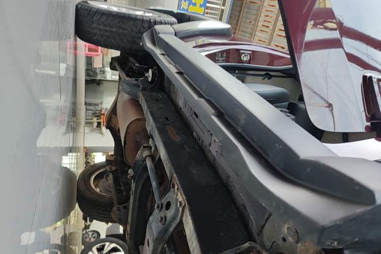 Used BAIC Off-Road BJ40 2016 2.0T Manual Four-Wheel Drive Prestige Edition Right Side Sill
